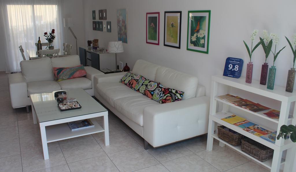 Estia Luxury Maisonette Paphos Pokoj fotografie